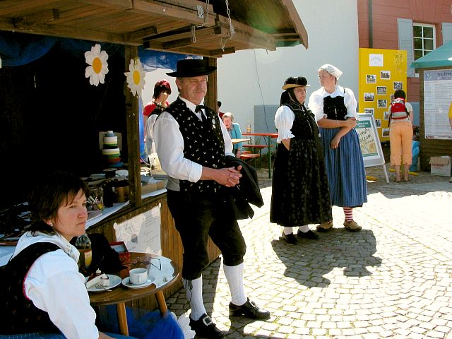 Trachtenfachmarkt in Bad Drrheim 