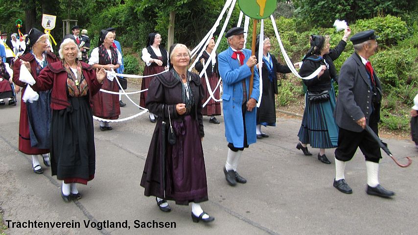 Der Festzug beim Deutschen Trachtenfest in Altenburg 