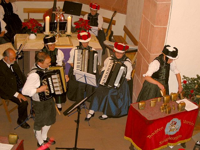 Adventskonzert der Stubenmusik und Glockengruppe