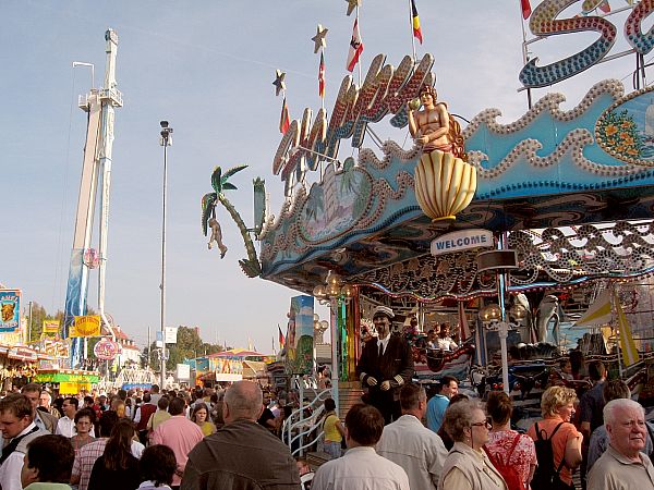 Der Umzug zum Cannstatter Volksfest