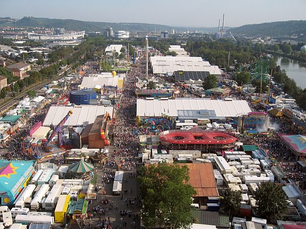 Der Umzug zum Cannstatter Volksfest