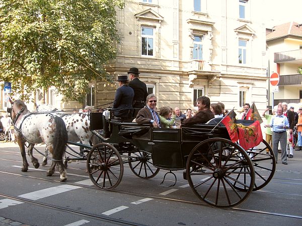 Der Umzug zum Cannstatter Volksfest