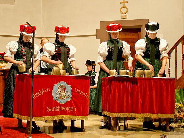 Adventskonzert der Stubenmusik und Glockengruppe