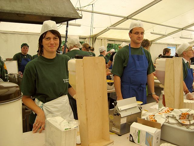 Die Helfer beim Gautrachtentreffen