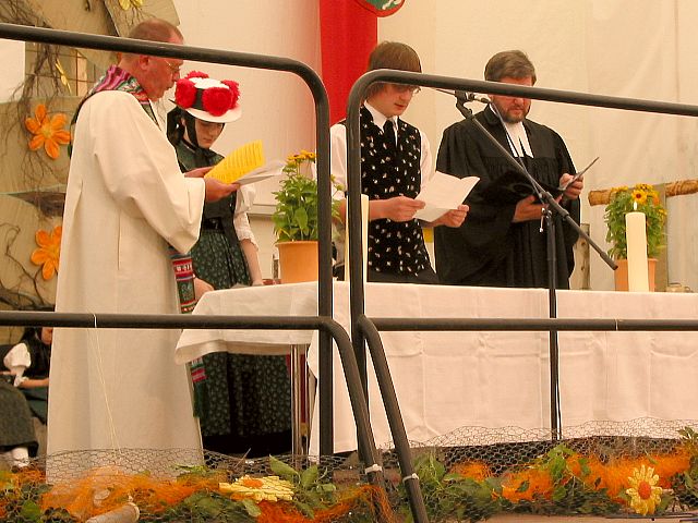 Der kumenische Gottesdienst beim Gautrachtentreffen