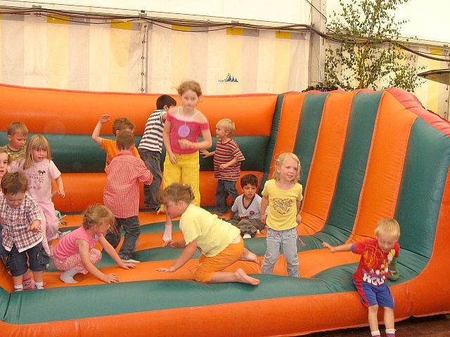 Der Spieleparcour beim Kinderfest