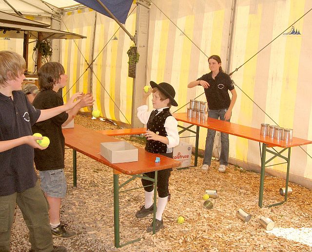 Der Spieleparcour beim Kinderfest