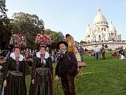 Gruppenbilder beim Weinlesefest in Paris