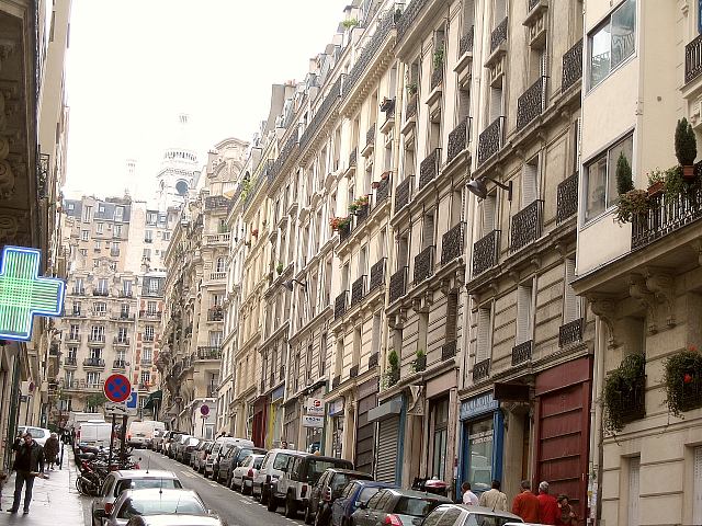 Das Knstlerviertel Montmatre und Paris bei Nacht