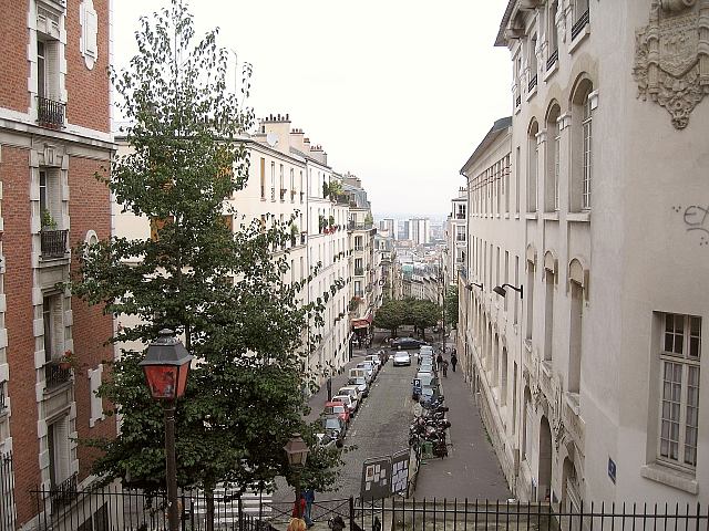 Das Knstlerviertel Montmatre und Paris bei Nacht