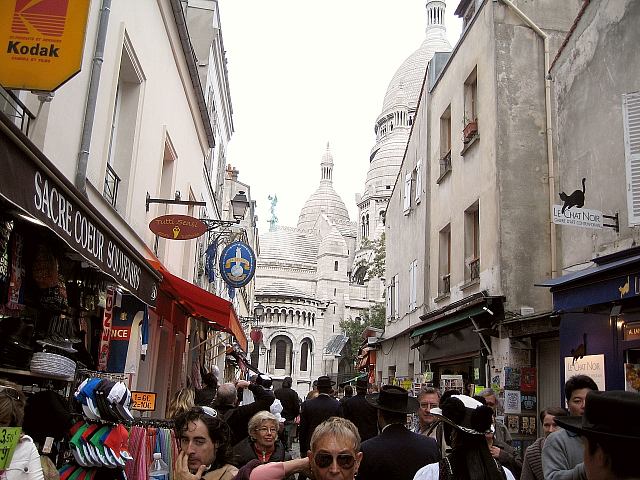 Das Knstlerviertel Montmatre und Paris bei Nacht