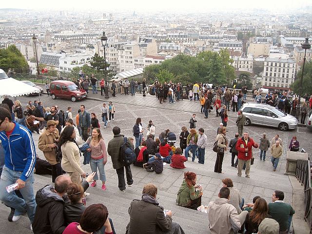 Das Knstlerviertel Montmatre und Paris bei Nacht