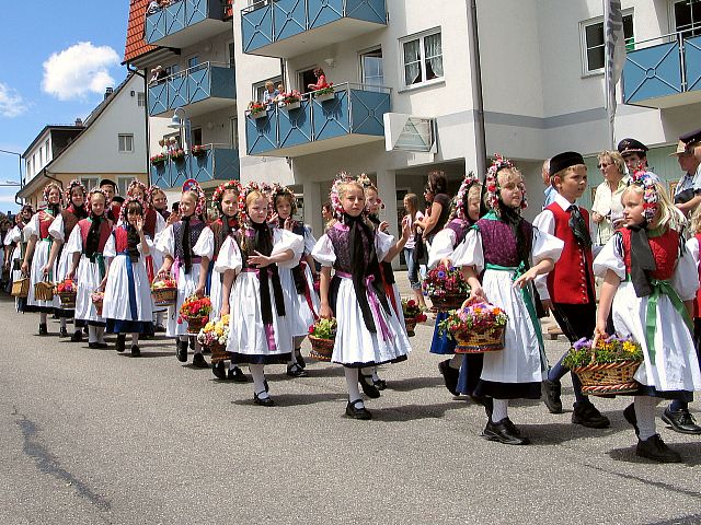 Die Gruppen 11..20 beim 54. Gautrachtentreffen