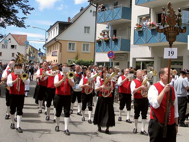 Die Gruppen 11..20 beim 54. Gautrachtentreffen