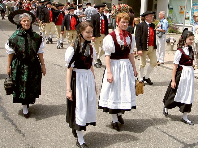 Die Gruppen 11..20 beim 54. Gautrachtentreffen