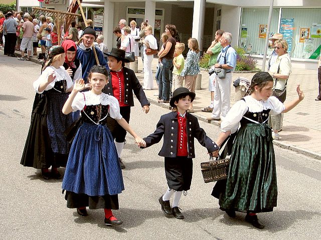 Die Gruppen 21..30 beim 54. Gautrachtentreffen