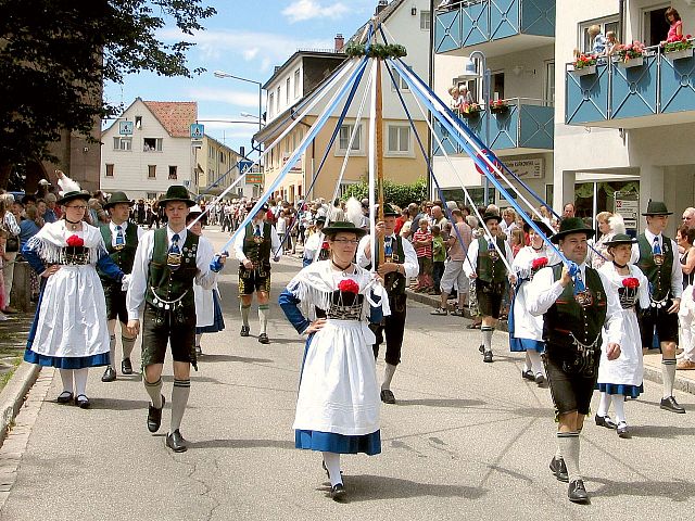 Die Gruppen 21..30 beim 54. Gautrachtentreffen