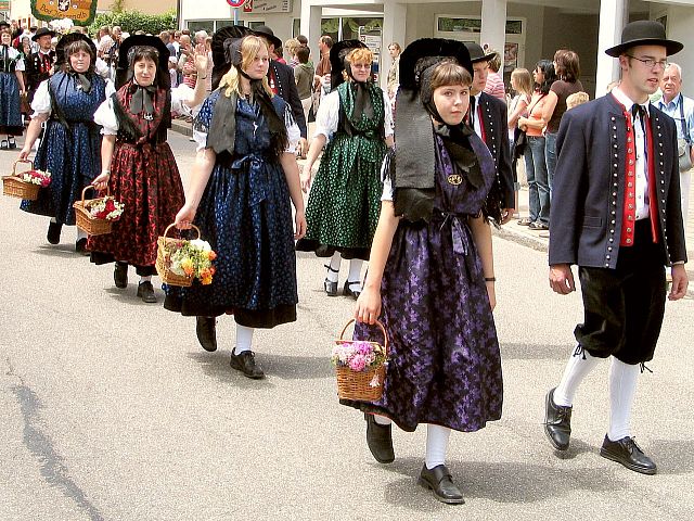 Die Gruppen 21..30 beim 54. Gautrachtentreffen