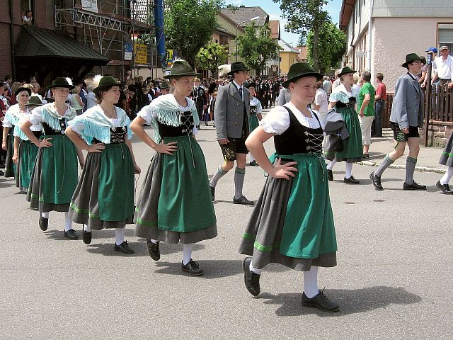 Die Gruppen 21..30 beim 54. Gautrachtentreffen