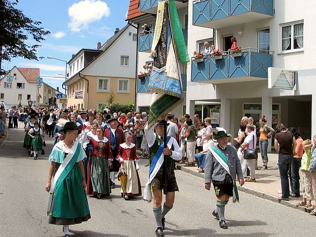 Die Gruppen 21..30 beim 54. Gautrachtentreffen