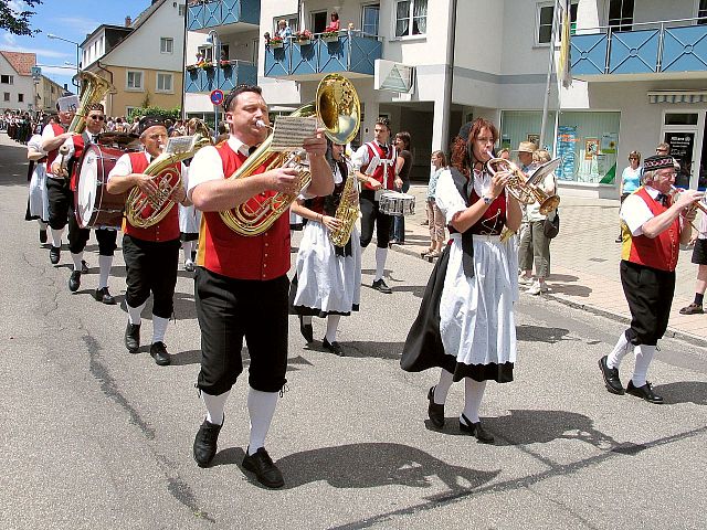 Die Gruppen 31..41 beim 54. Gautrachtentreffen