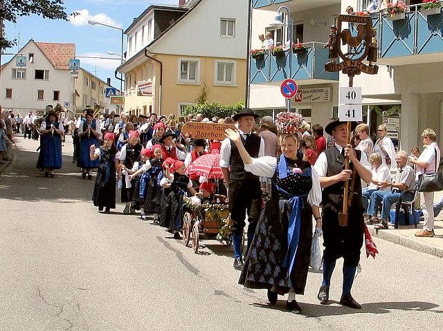 Die Gruppen 31..41 beim 54. Gautrachtentreffen