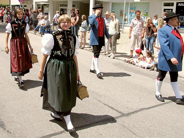 Die Gruppen 52..61 beim 54. Gautrachtentreffen