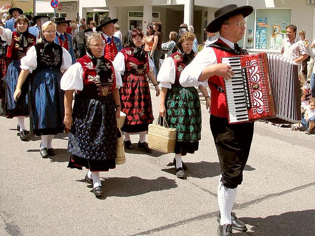 Die Gruppen 52..61 beim 54. Gautrachtentreffen