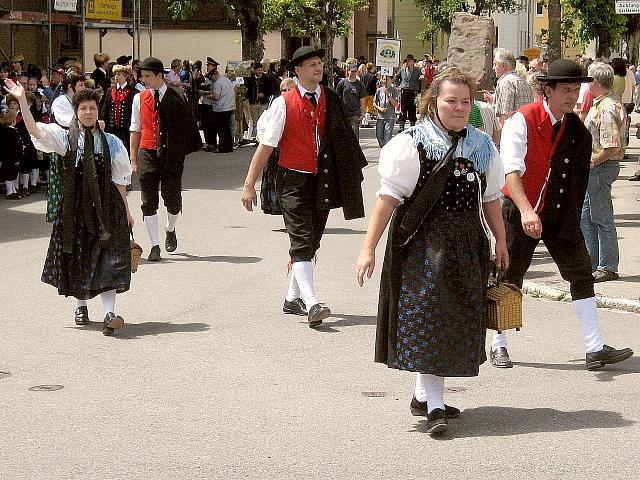 Die Gruppen 52..61 beim 54. Gautrachtentreffen