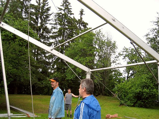 Der Aufbau des Festzelts