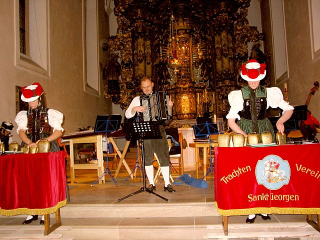 Adventskonzert der Stubenmusik und Glockengruppe 