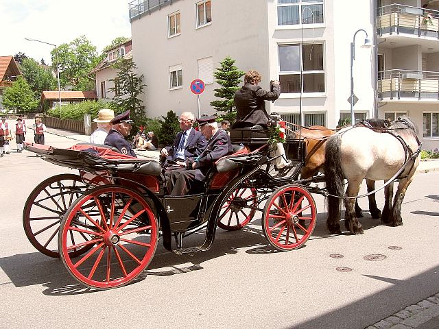 Historische Feuerwehrfahrzeuge