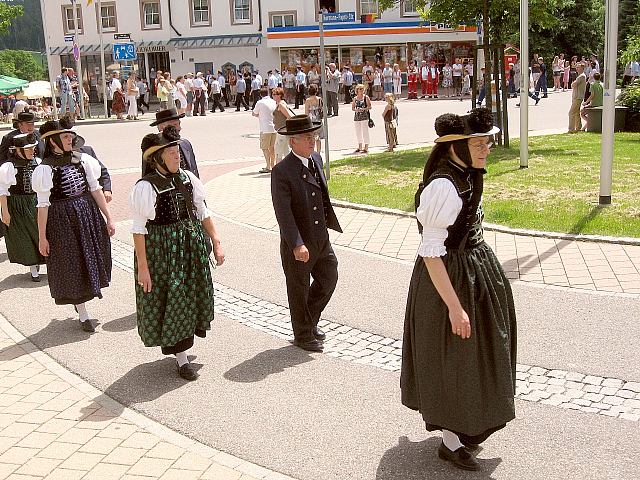 Der Trachtenverein beim Feuerwehrfest