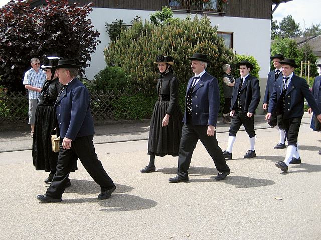 Hochzeitszug in Moenchweiler 