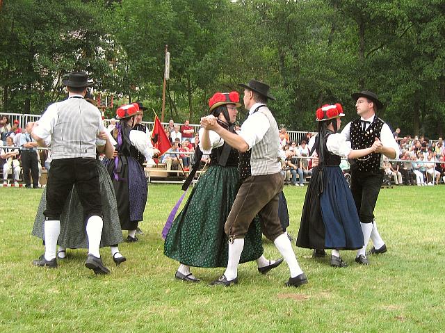 Der Trachtenverein beim Schferlauf in Wildberg