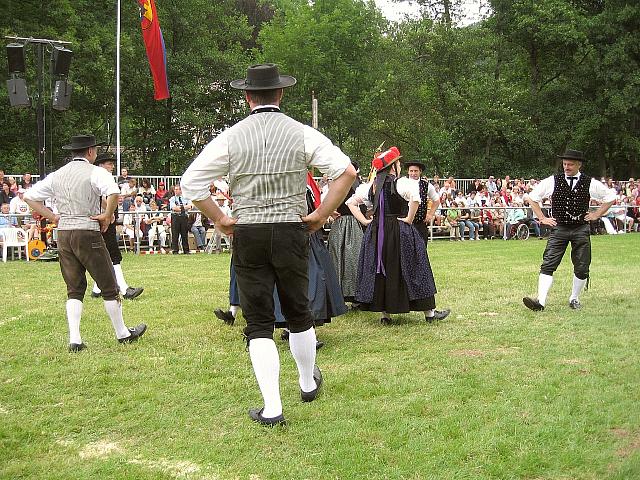 Der Trachtenverein beim Schferlauf in Wildberg