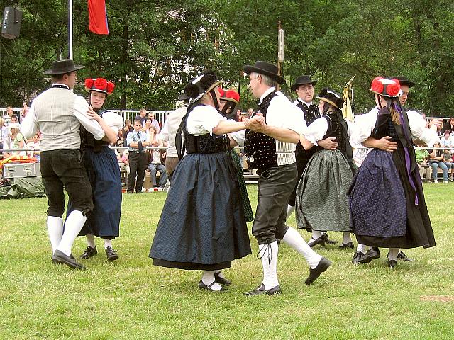 Der Trachtenverein beim Schferlauf in Wildberg