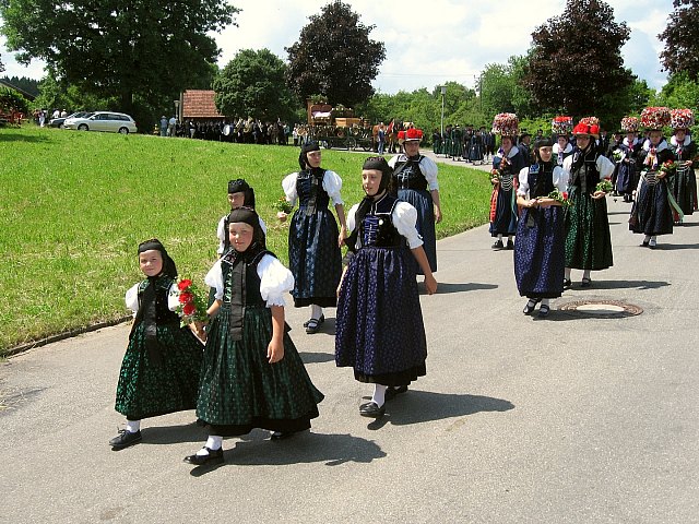 Der Hochzeitszug bei der 900 Jahrfeier in Grningen 