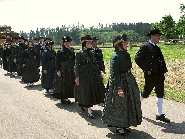 Der Hochzeitszug bei der 900 Jahrfeier in Grningen 