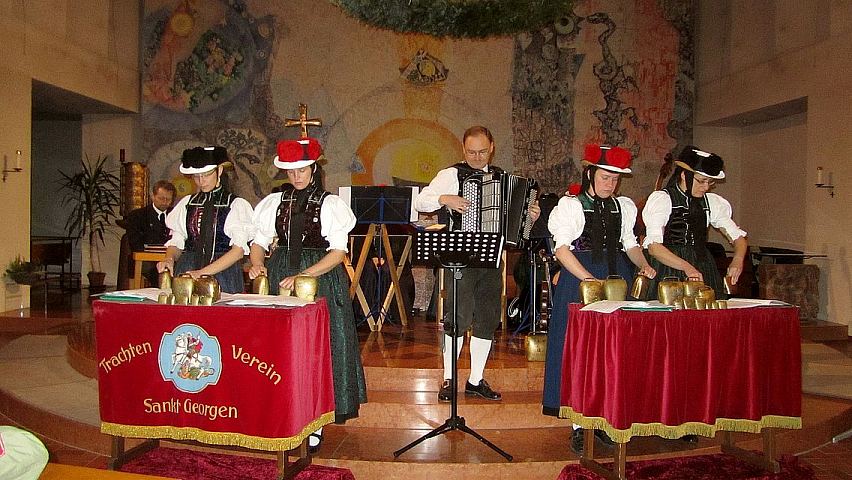 Adventskonzert der Stubenmusik und Glockengruppe 