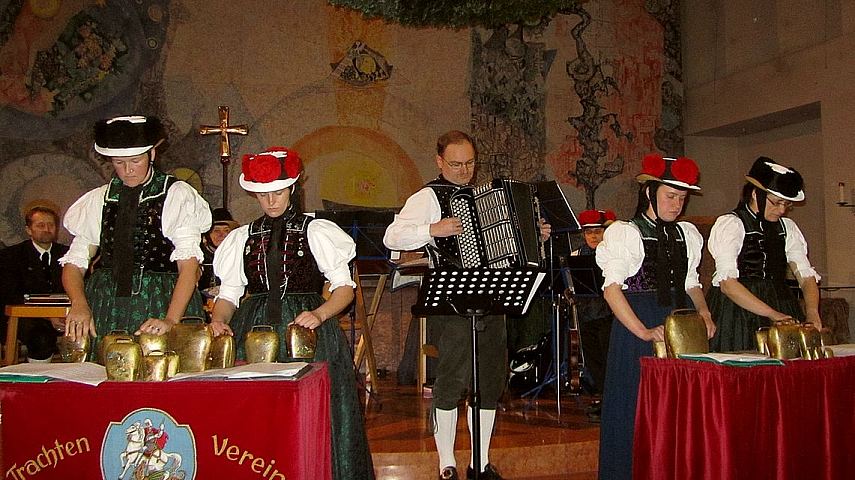 Adventskonzert der Stubenmusik und Glockengruppe 