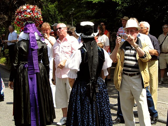 Der Trachtenverein beim Gaufest in Bad Herrenalb 