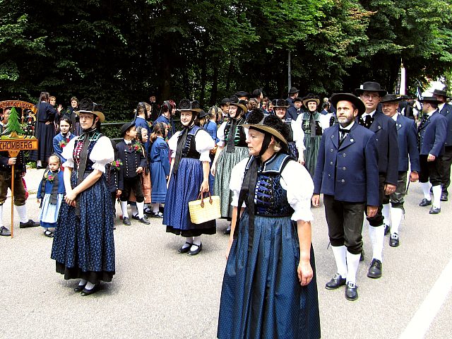 Der Trachtenverein beim Gaufest in Bad Herrenalb 