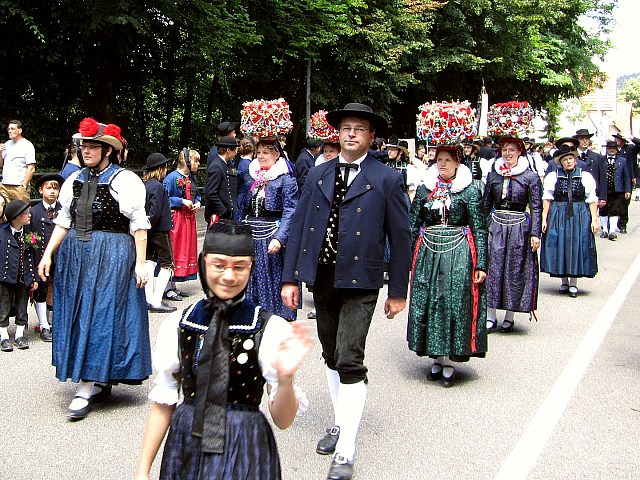 Der Trachtenverein beim Gaufest in Bad Herrenalb 