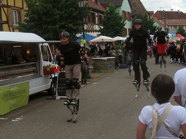 Der Umzug beim Kirschenfest in Westhoffen 