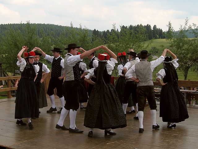 25 Jahre Trachtenverein Schnwald 