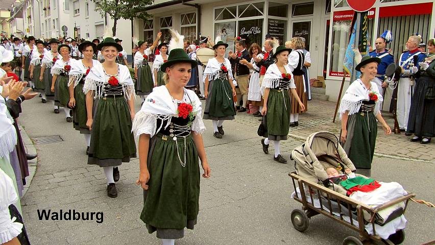 Der Festzug beim Landestrachtenfest 