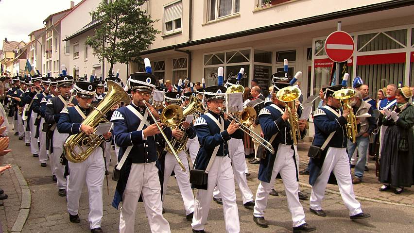 Der Festzug beim Landestrachtenfest 