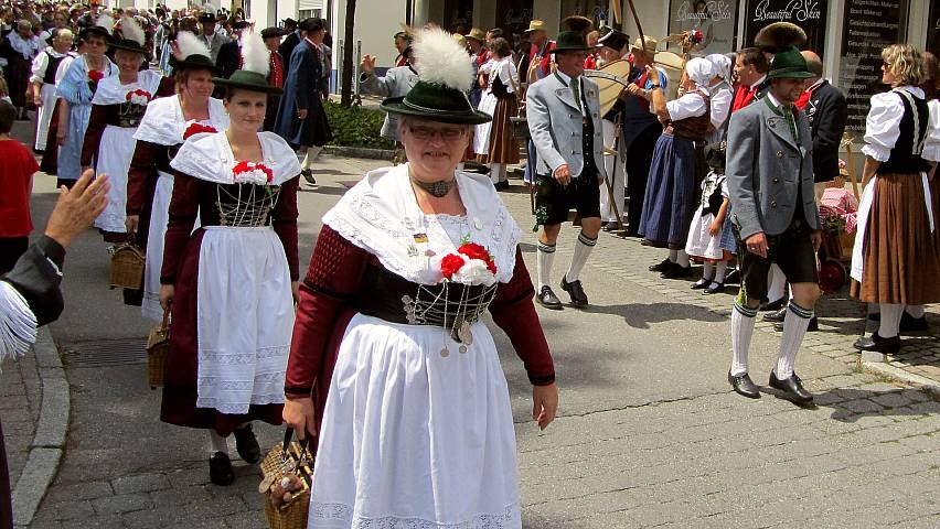 Der Festzug beim Landestrachtenfest 