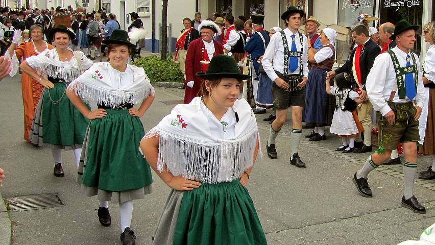 Der Festzug beim Landestrachtenfest 